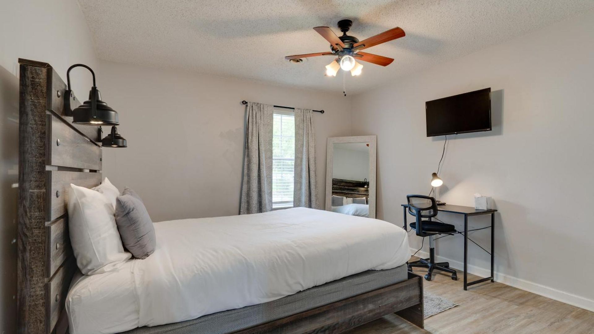 2 Bdr With Free Parking! 2m To Broadway! Nashville