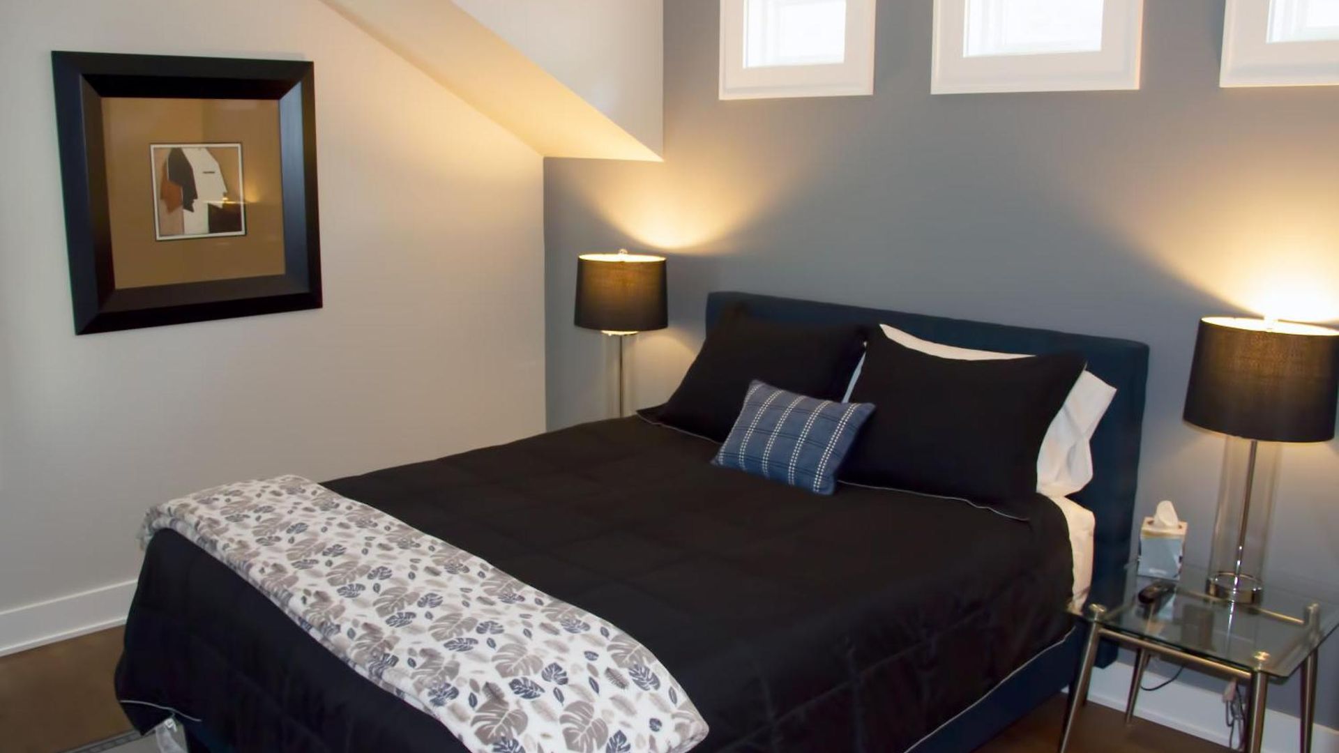 8 Minutes To Downtown! Holiday home