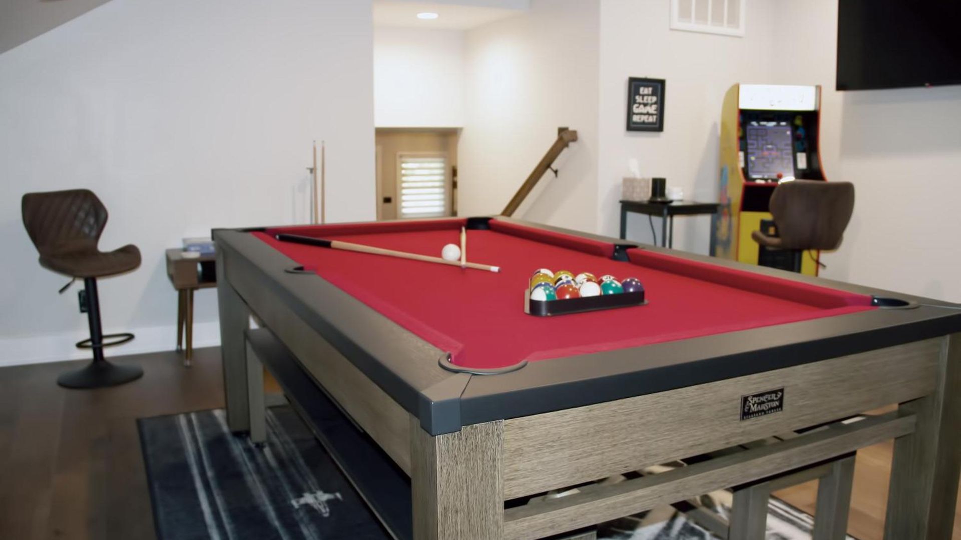 8 Minutes To Downtown! Holiday home *