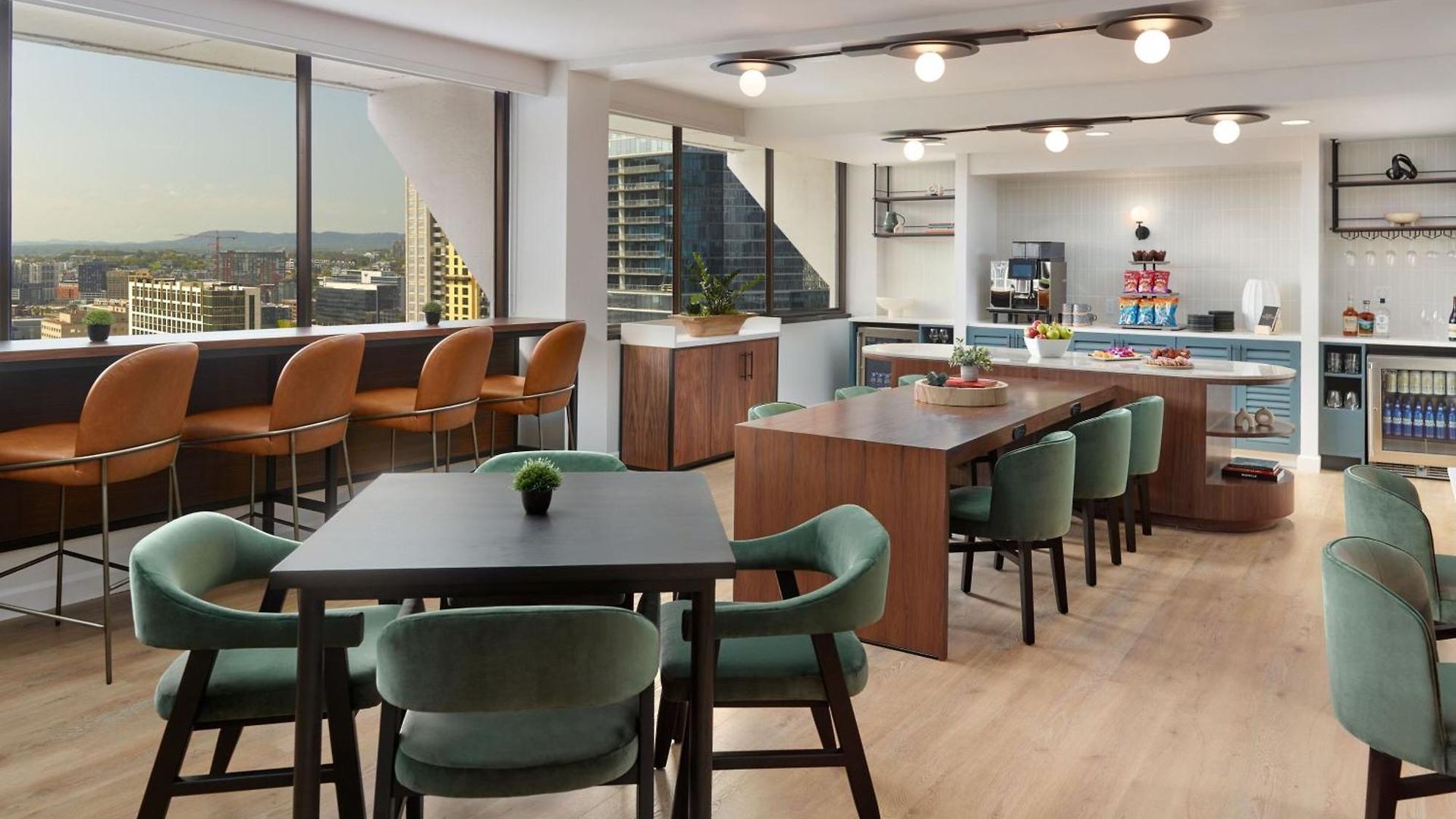 Hotel Sheraton Grand Downtown 4*