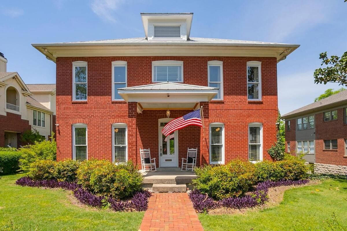 Summer End Sale Prime Location * Nashville