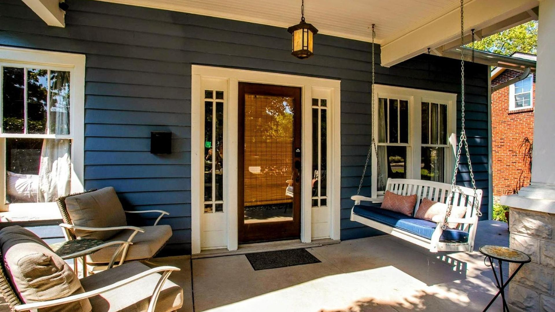 Bright In Hip East Walk To 5 Points - Only 2 Miles To Downtown Holiday home *