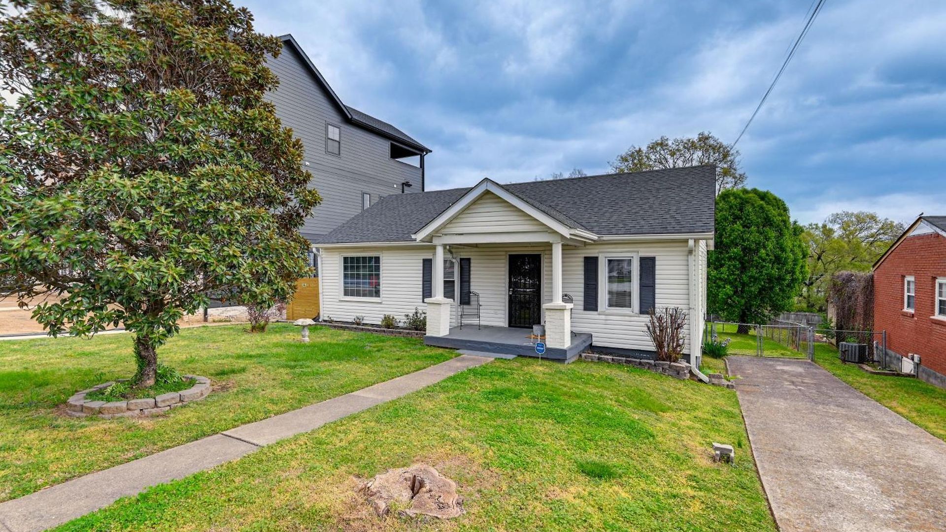 Holiday home Modern Vacation ~ 3 Mi To Downtown! Nashville