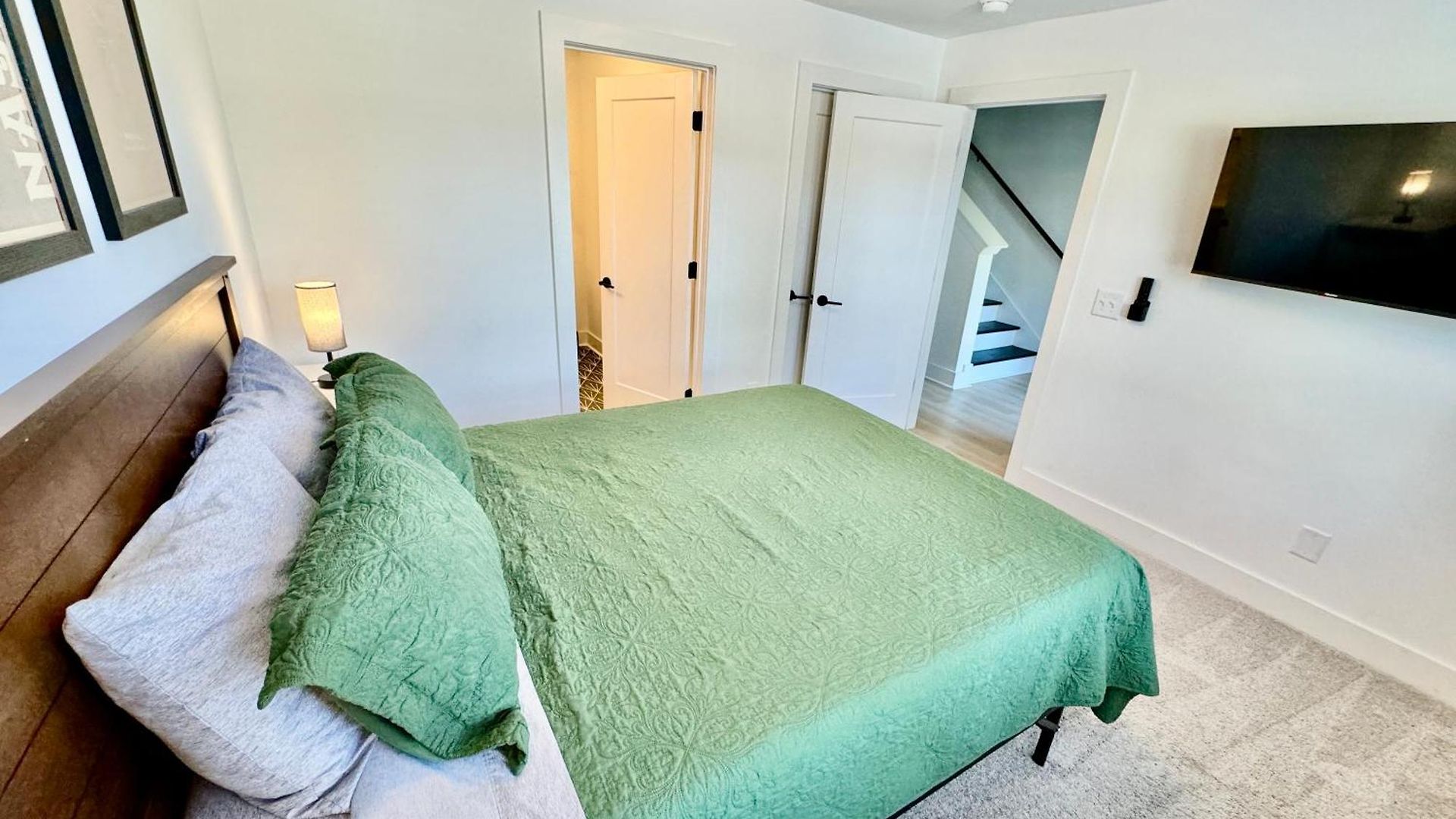 Two Rivers House Near Opryland, Sleeps 10 Game Holiday home Nashville