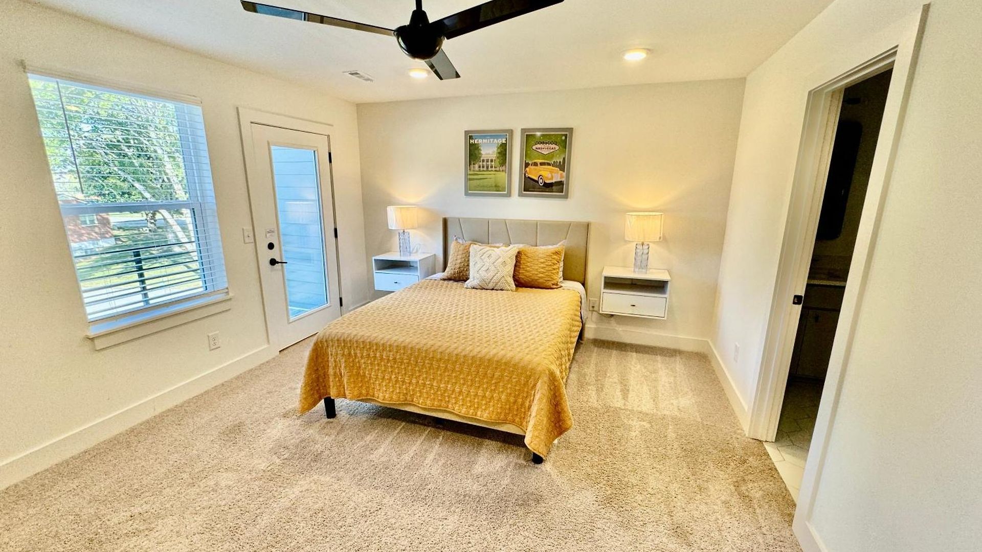 Two Rivers House Near Opryland, Sleeps 10 Game