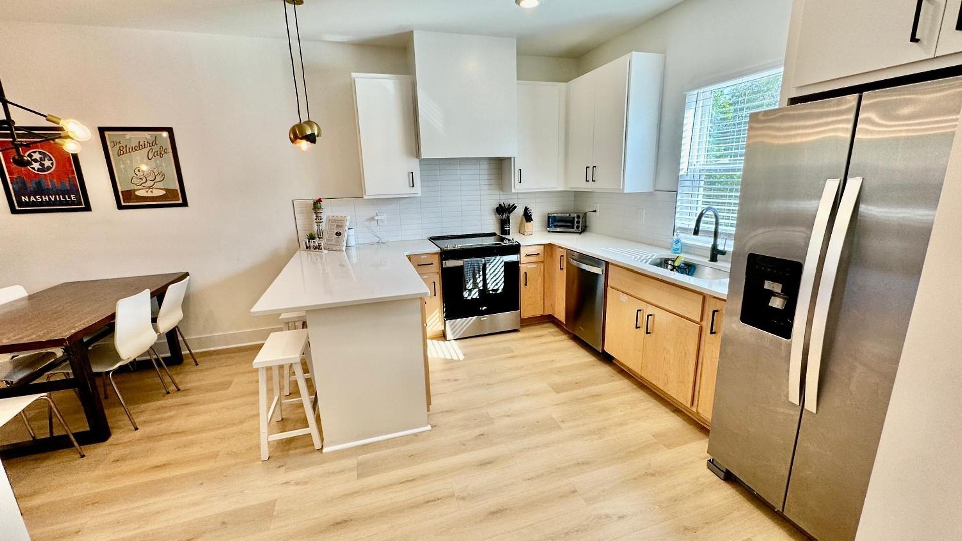 Two Rivers House Near Opryland, Sleeps 10 Game Holiday home Nashville