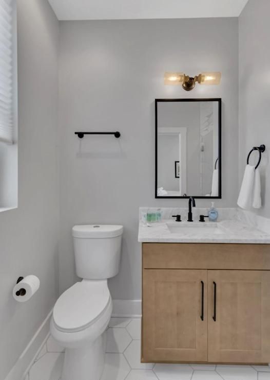Holiday home 10 Min Drive Downtown, Roof Deck, Pet Friendly