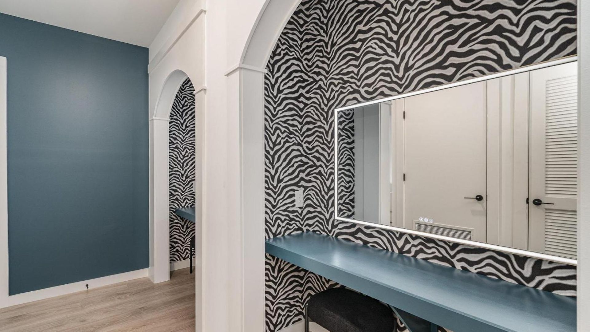 Hyve - Zest - Pool & Gym - Get Ready Vanities Holiday home