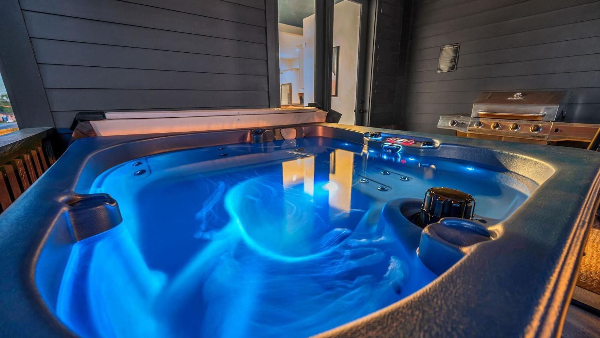 Holiday home Designer Single Family House-rooftop- Hot Tub Nashville