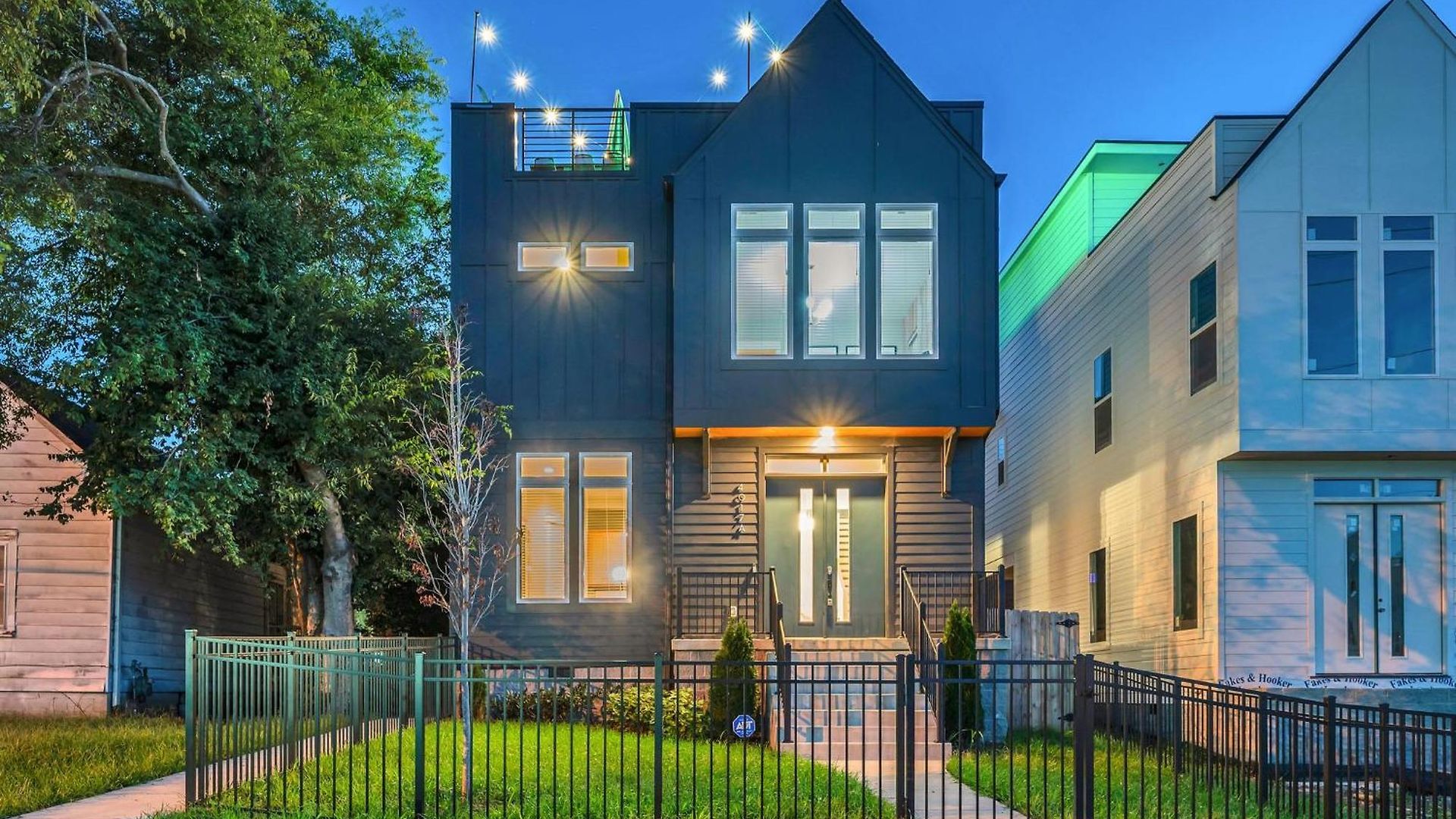 Designer Single Family House-rooftop- Hot Tub