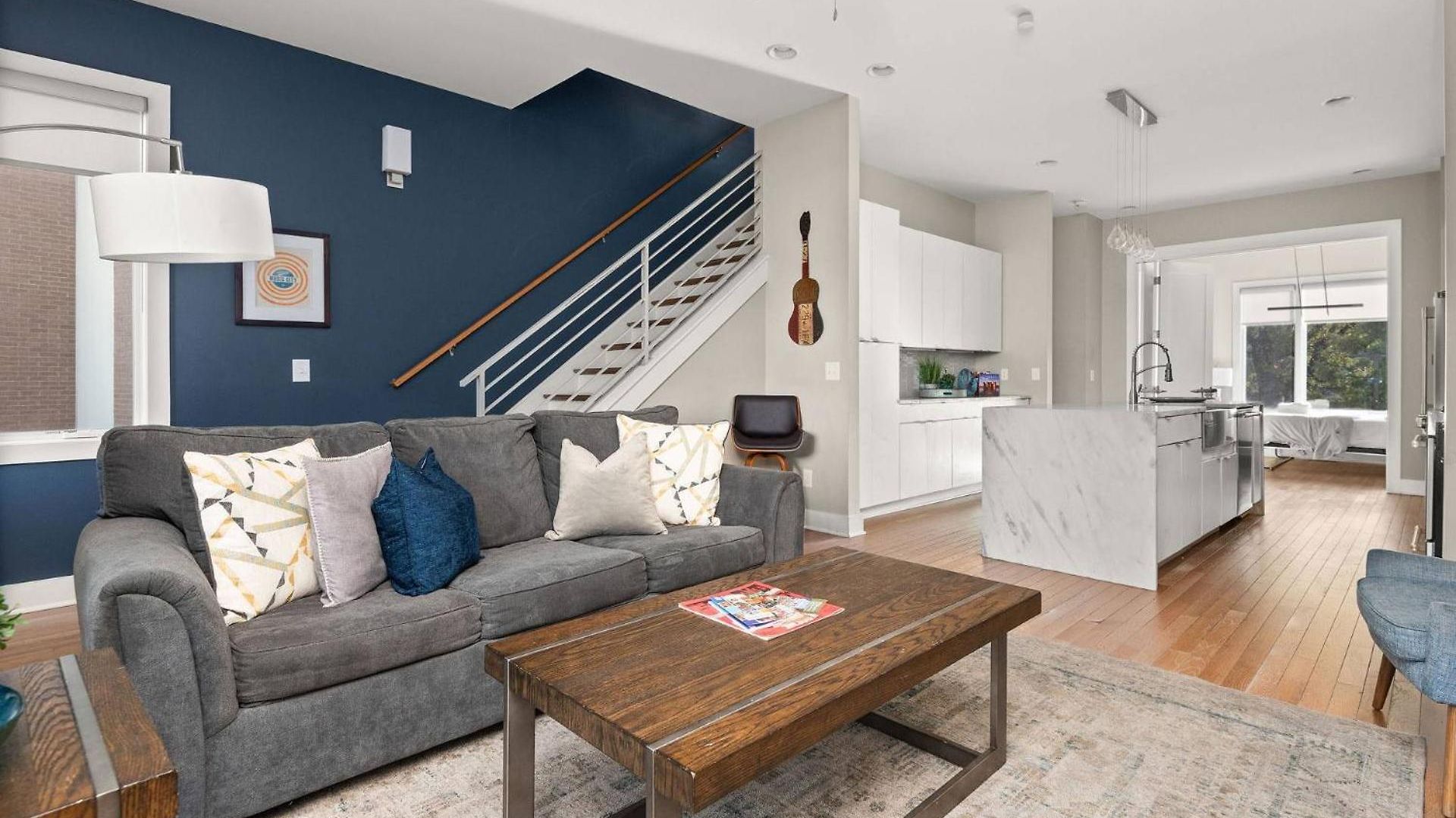 Twelve South Holiday home *