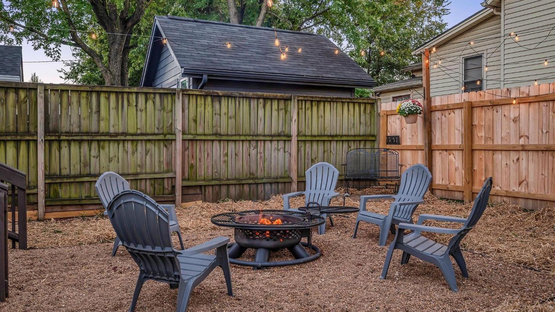 Fully Furnished With Deck Near Center * Nashville