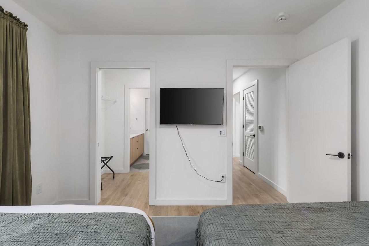 Luxury In The Gulch With Patio Pool Walk To Broadway * Nashville