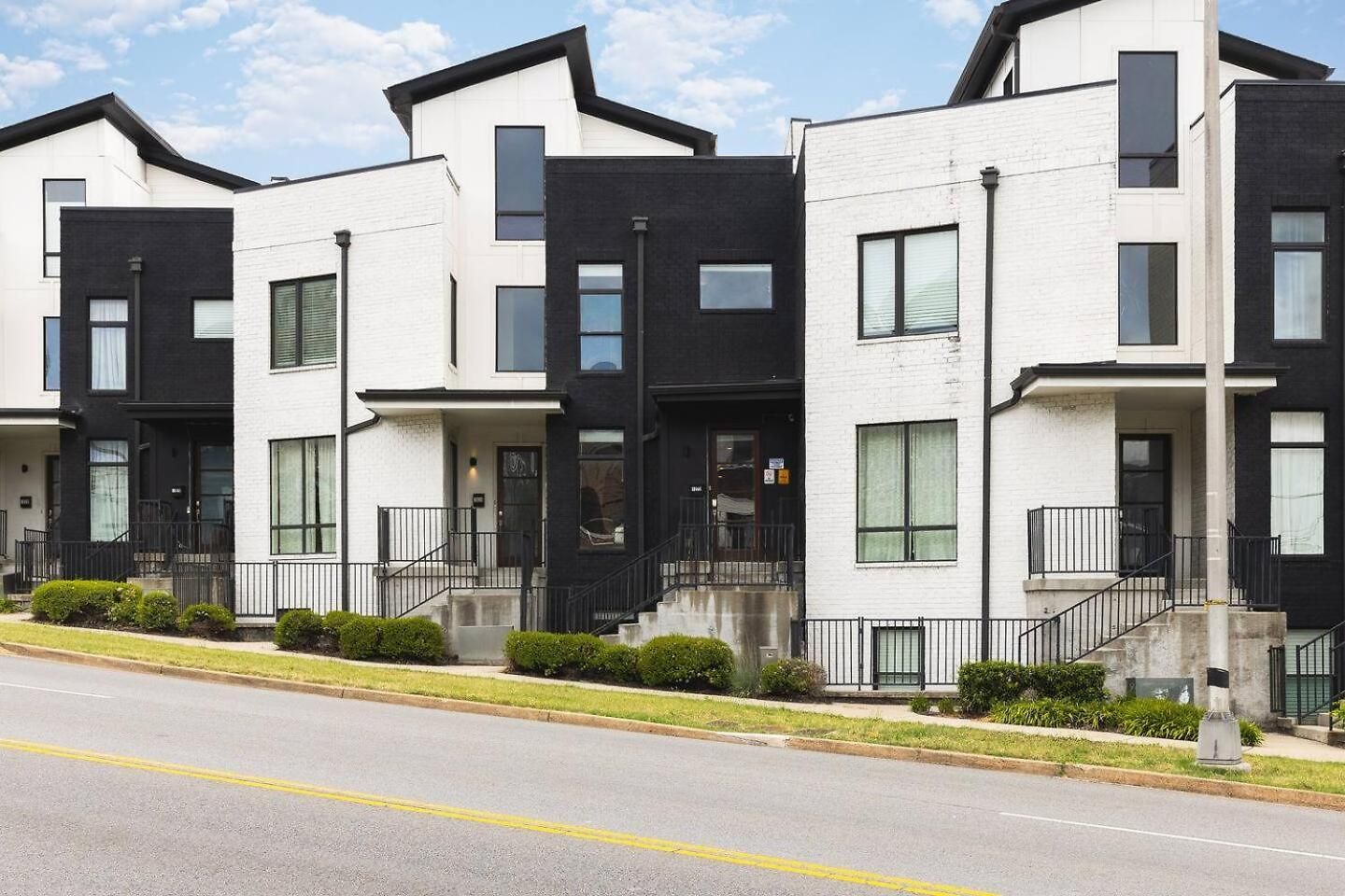 Holiday home Rooftop Deck Firepit And Garage Walk To 12 South And Restaurants *
