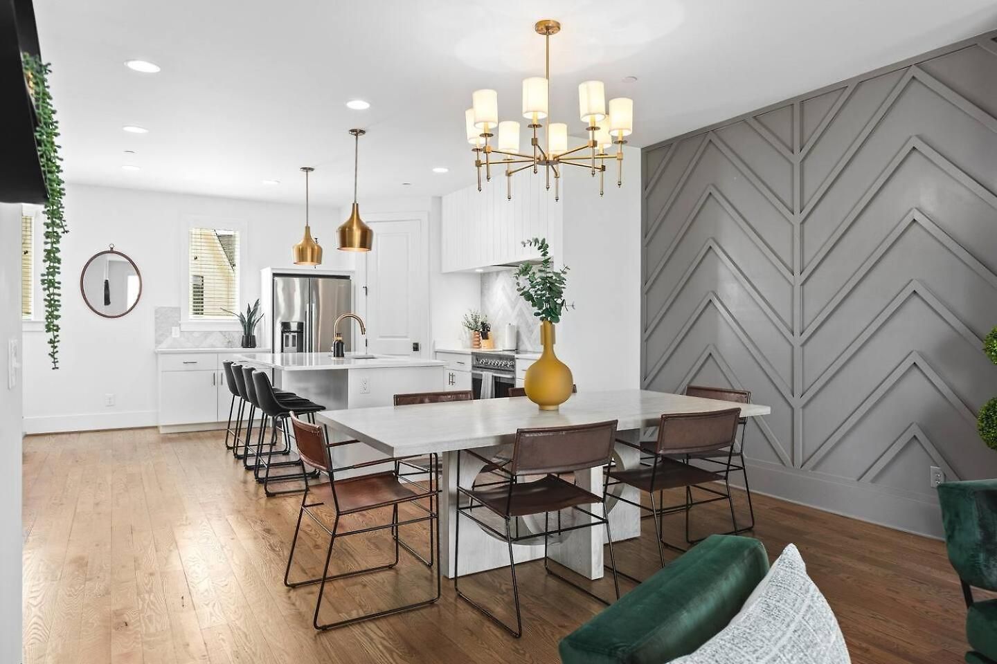Holiday home Stunning With Garage And Patio Walk To Restaurants 12 South And Belmont *