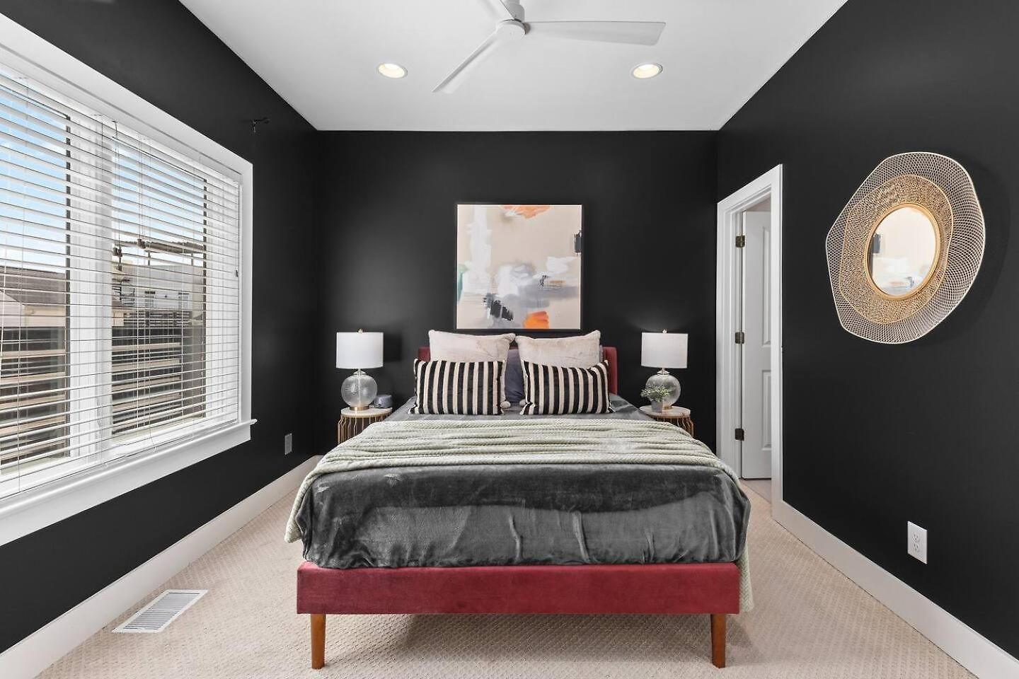 Holiday home Stunning With Garage And Patio Walk To Restaurants 12 South And Belmont Nashville