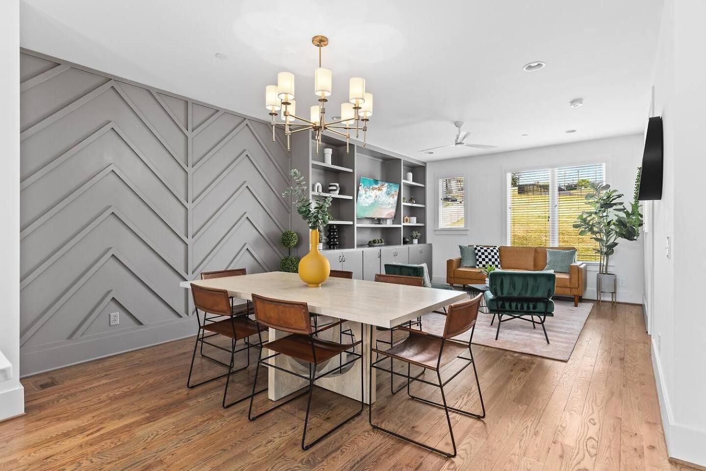 Stunning With Garage And Patio Walk To Restaurants 12 South And Belmont Holiday home *