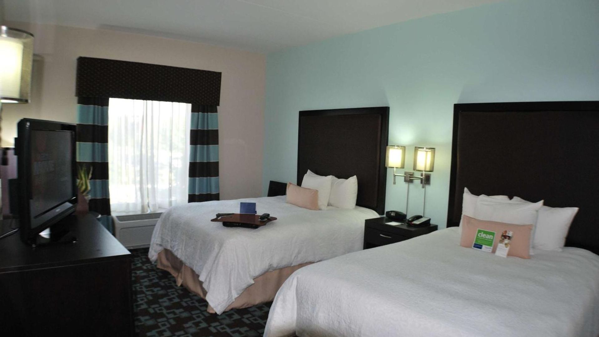 Hotel Hampton & At Opryland Nashville