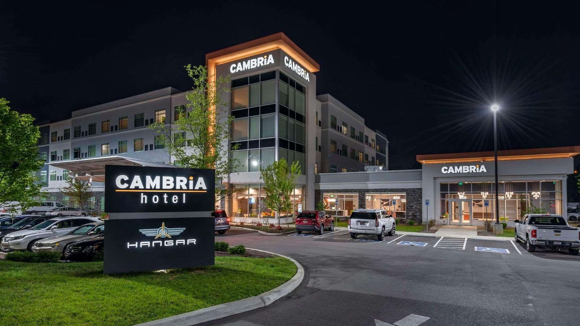 Cambria Airport Nashville