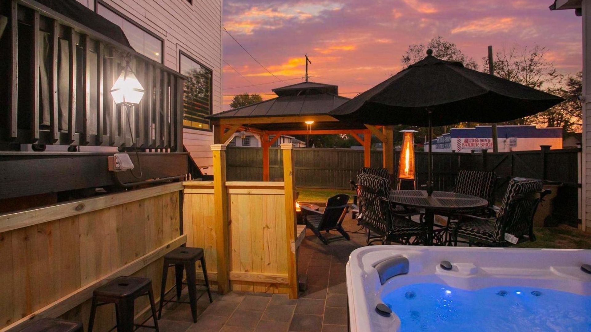 Spacious Only 2 Miles From Downtown * Nashville