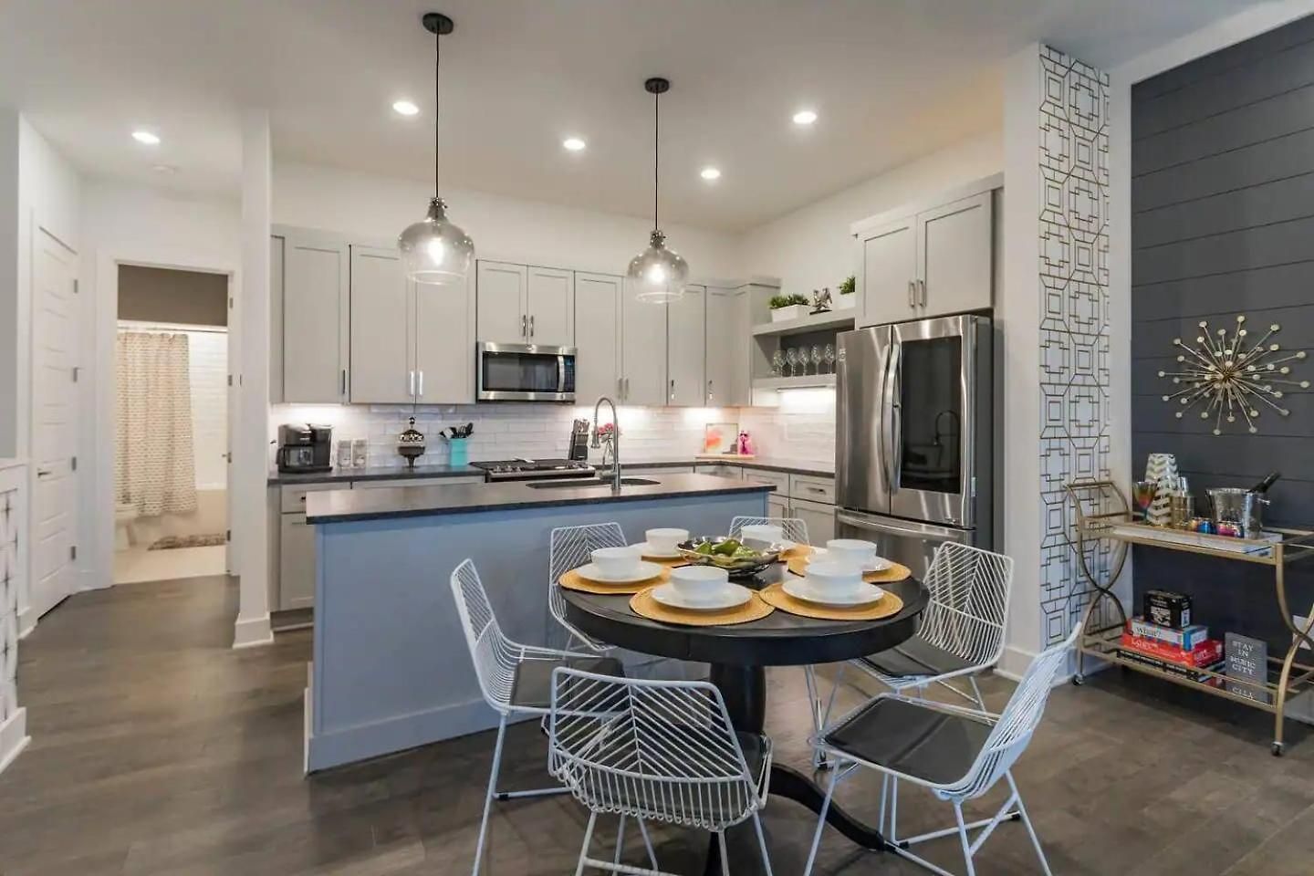 New East Retreat 12 Mins To Broadway *