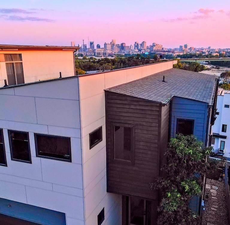 Epic Luxury Mansion W Skyline Views Holiday home