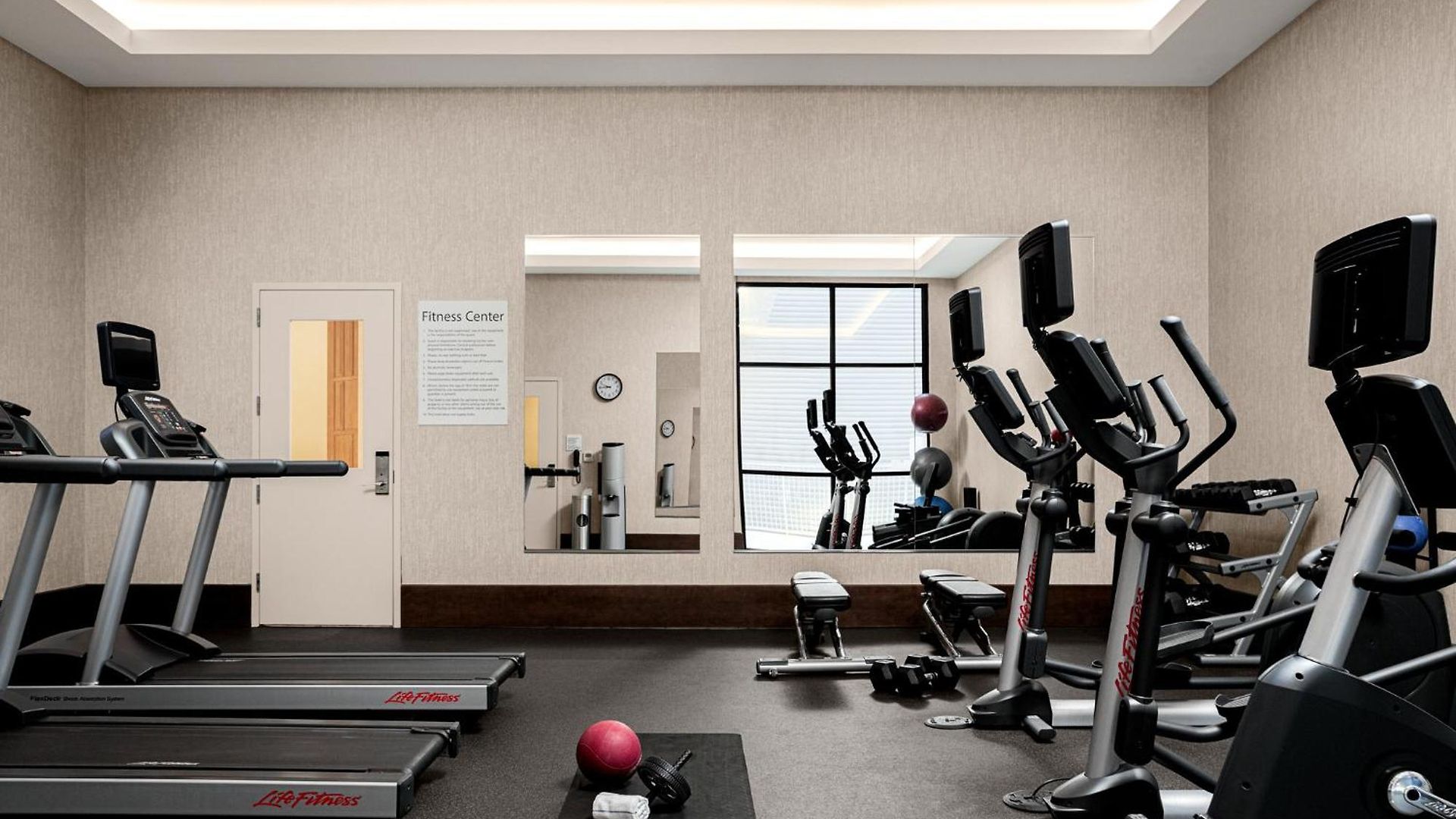 Hotel & Downtown - Broadway By Ihg Nashville