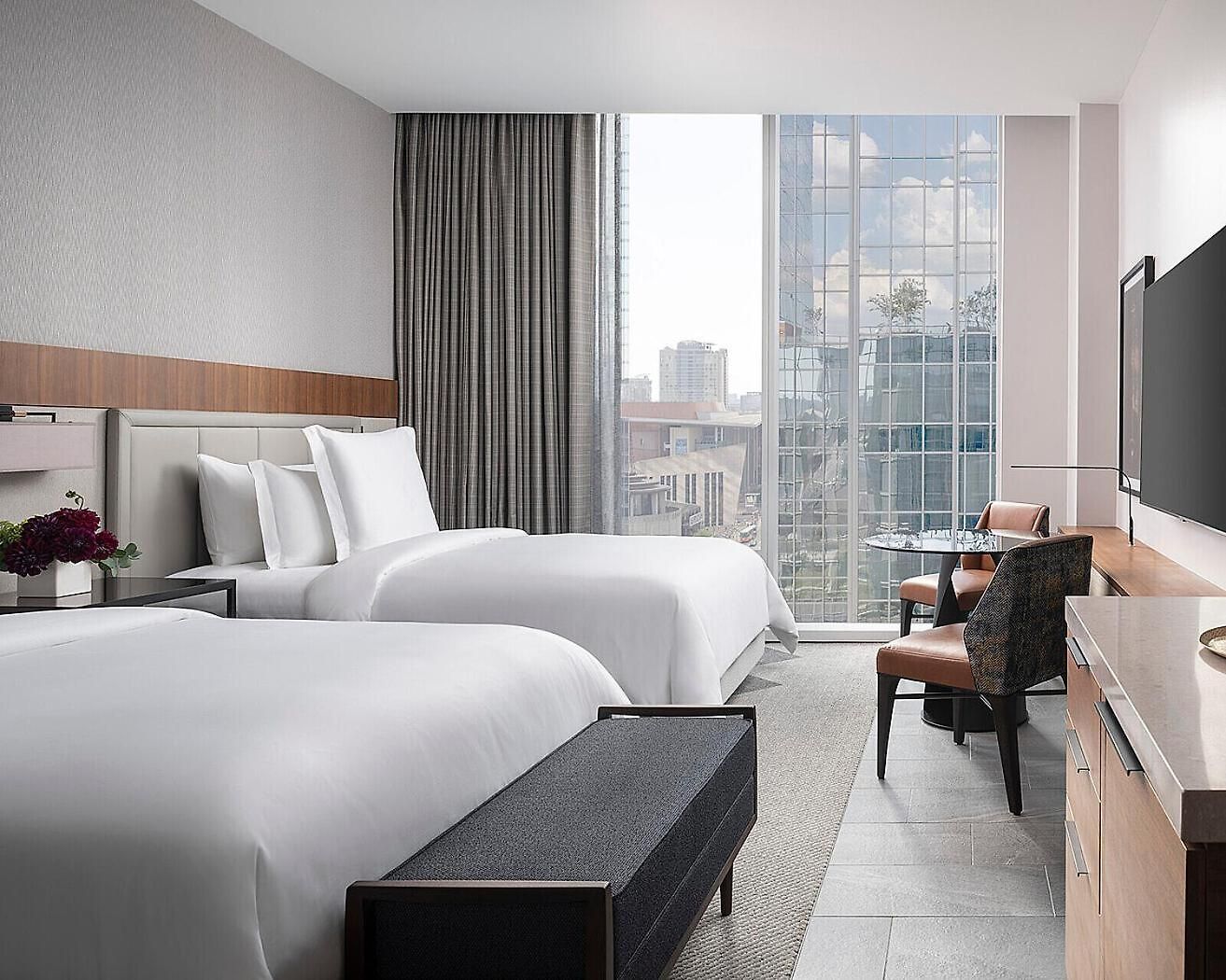 Four Seasons Hotel