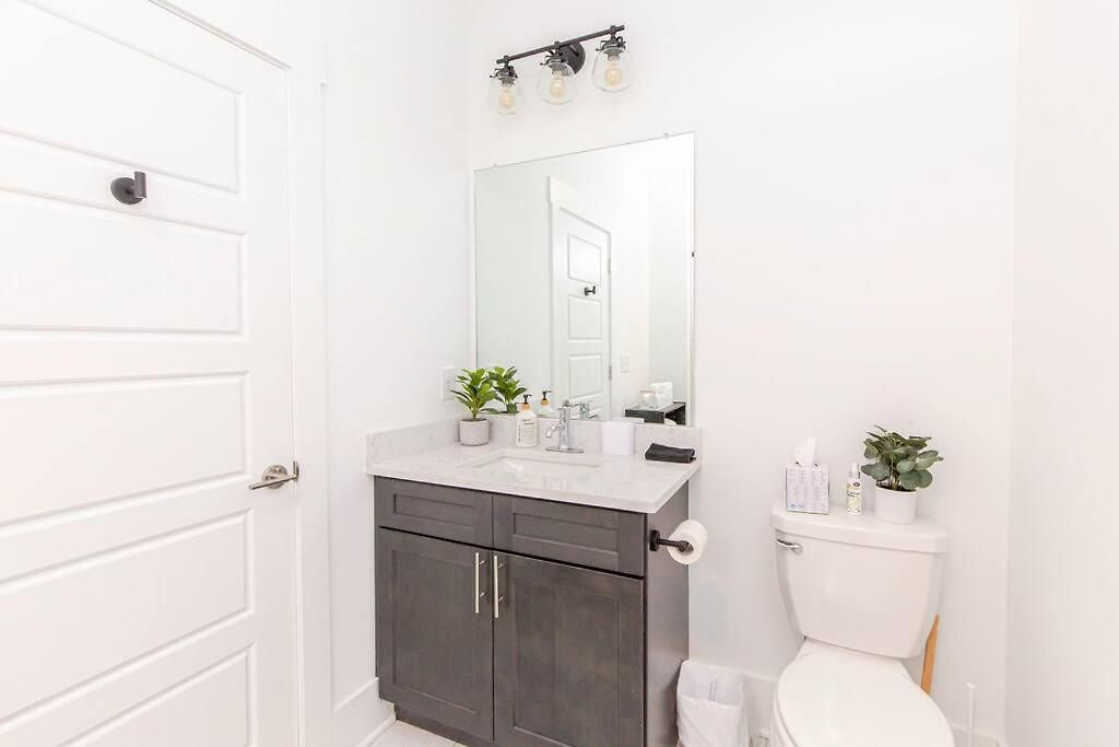 Spacious W Rooftop Deck And Mural! 10 Min 2 Dt *