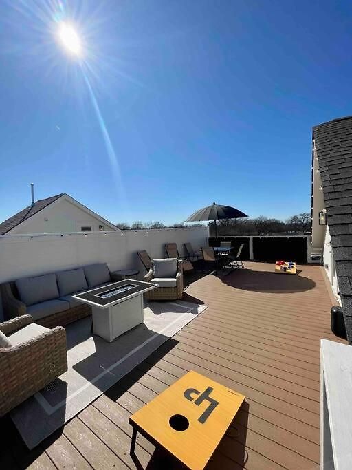 Spacious W Rooftop Deck And Mural! 10 Min 2 Dt * Nashville