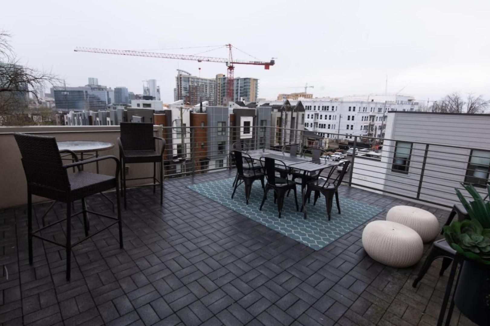 Great Location, Large - Roof Deck, Walk To Ni Nashville