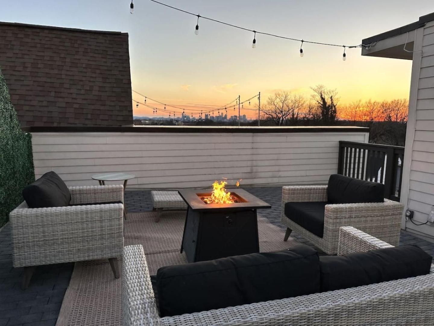 Holiday home East Nash Rooftop 3 En-Suites City Views Nashville