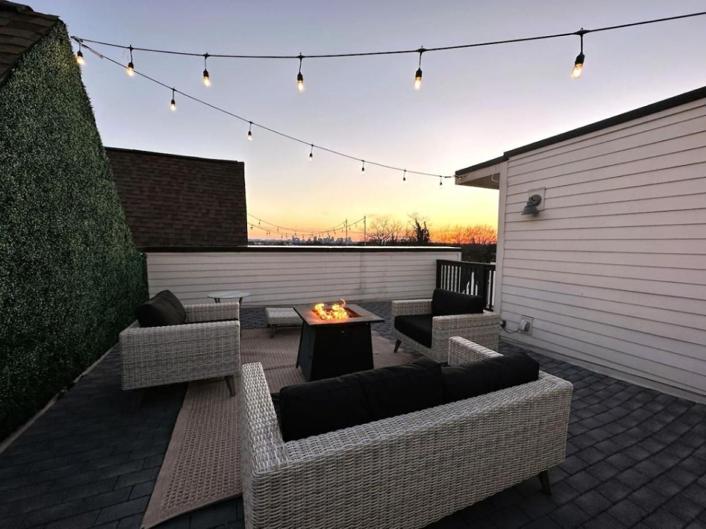 East Nash Rooftop 3 En-Suites City Views * Nashville