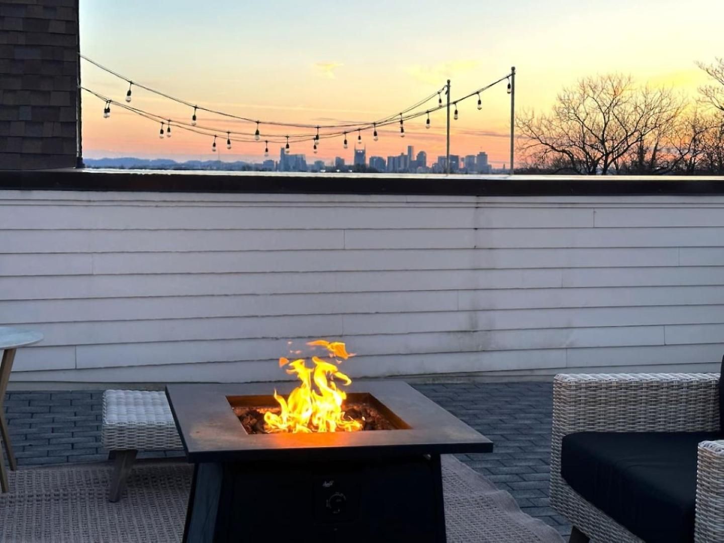 East Nash Rooftop 3 En-Suites City Views Holiday home Nashville
