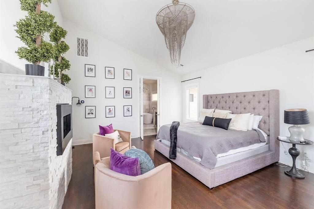 Luxury House - Heated Pool - In The Gulch - Walk Anywhere