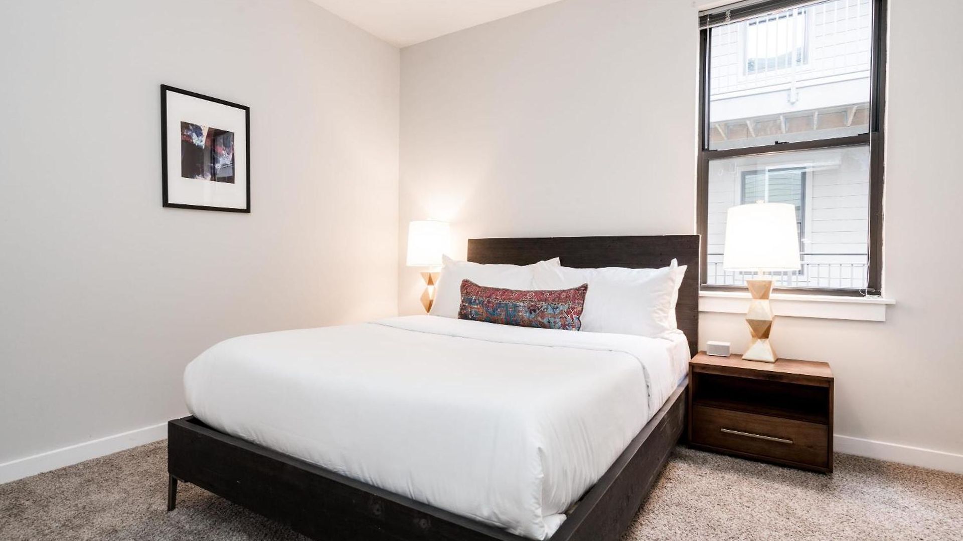 Cozysuites Musicrow Spacious 1br In Nashville! 45 *