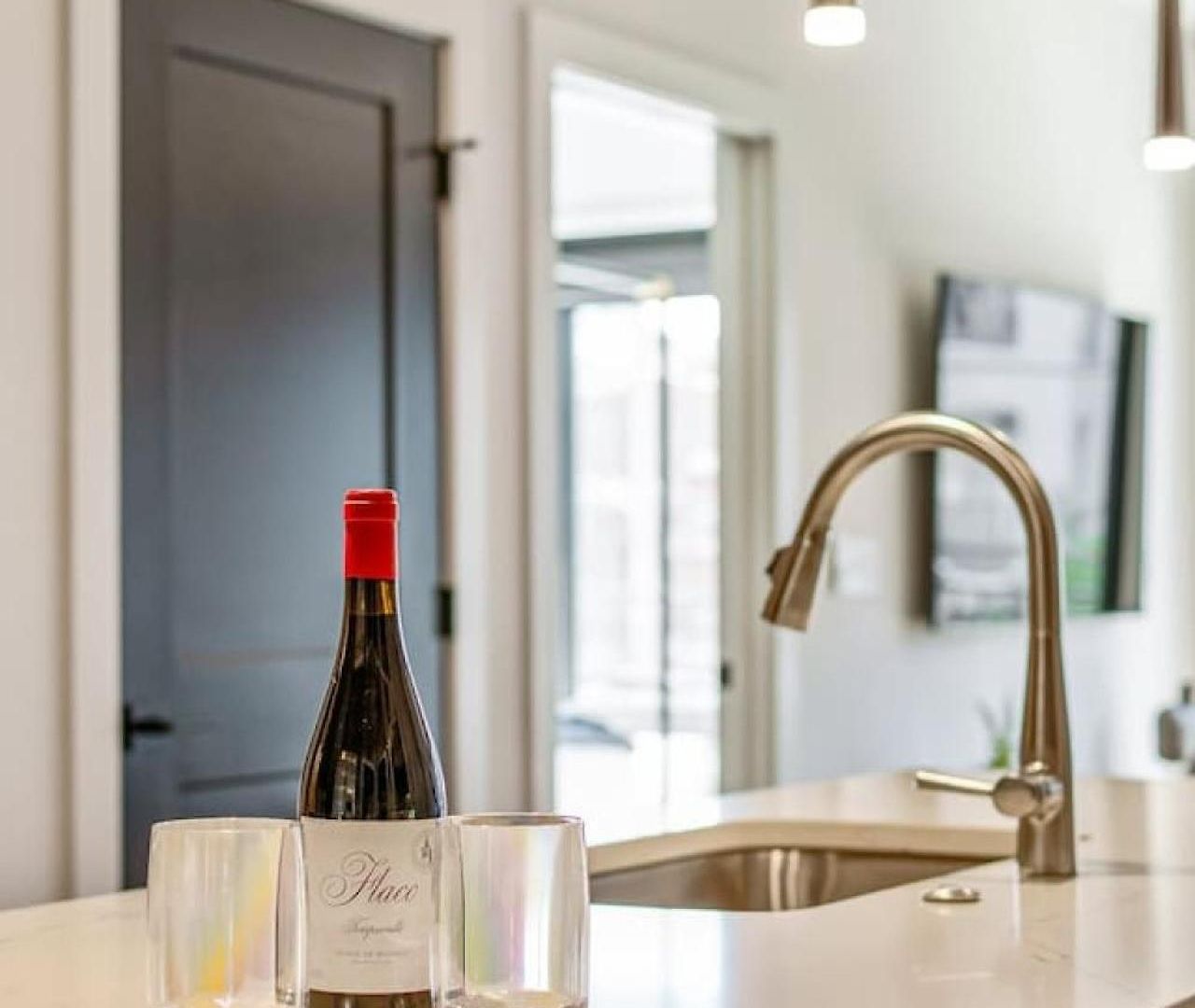 Walk To Nightlife, Vanderbilt, Minutes To Broadway * Nashville