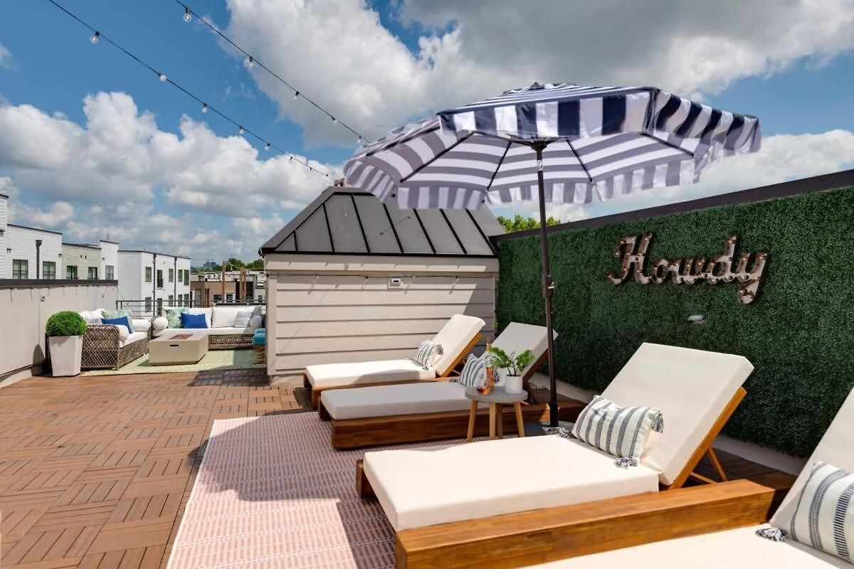 The Harper House - Beautifully Designed, Rooftop *