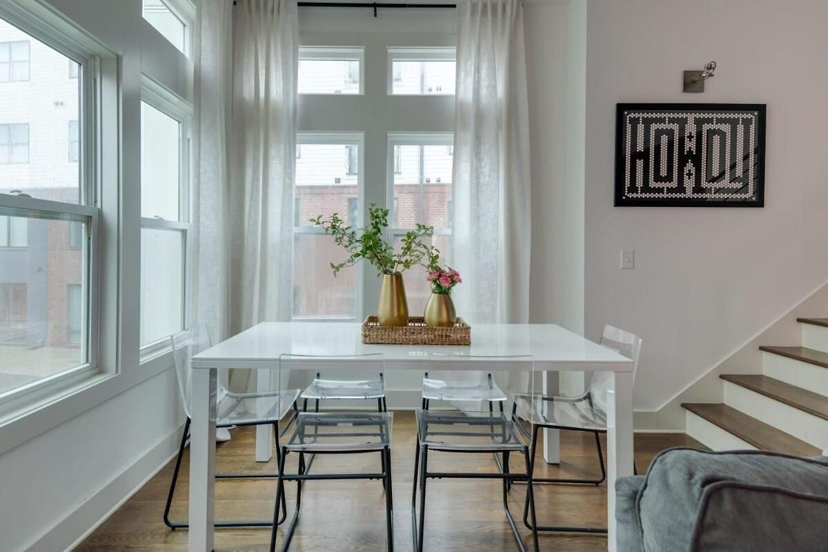 The Harper House - Beautifully Designed, Rooftop *