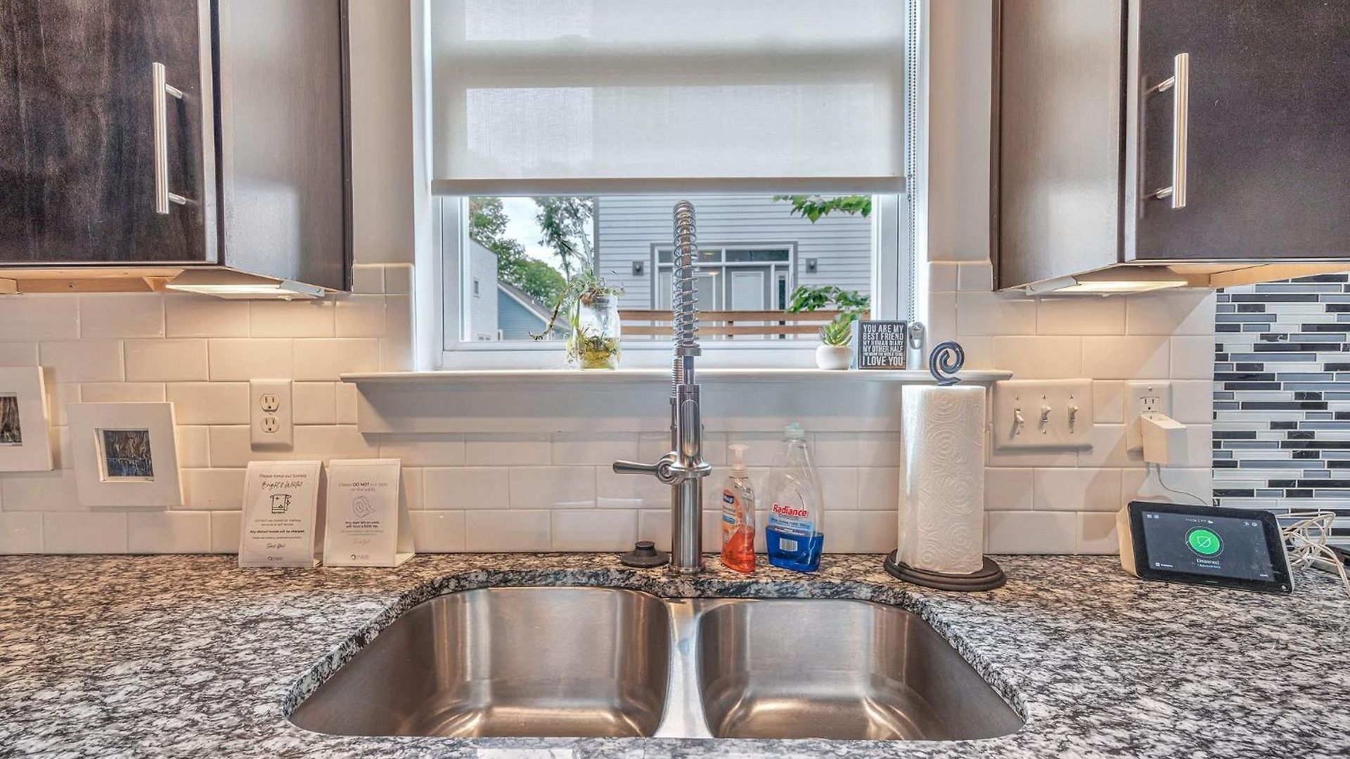 Lux East Nash-hot Tub & Rooftop Patio *
