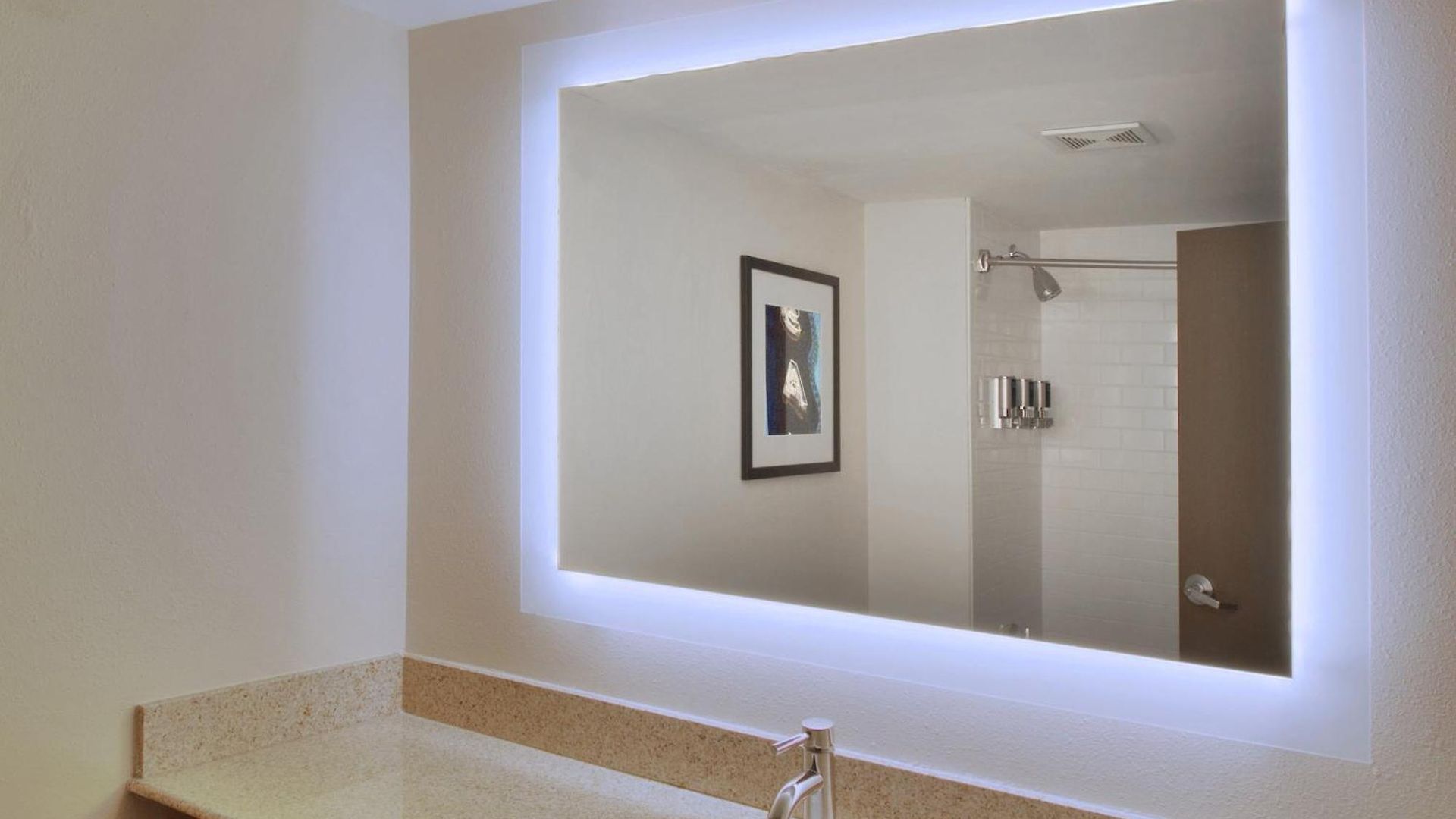 Four Points By Sheraton Airport Hotel