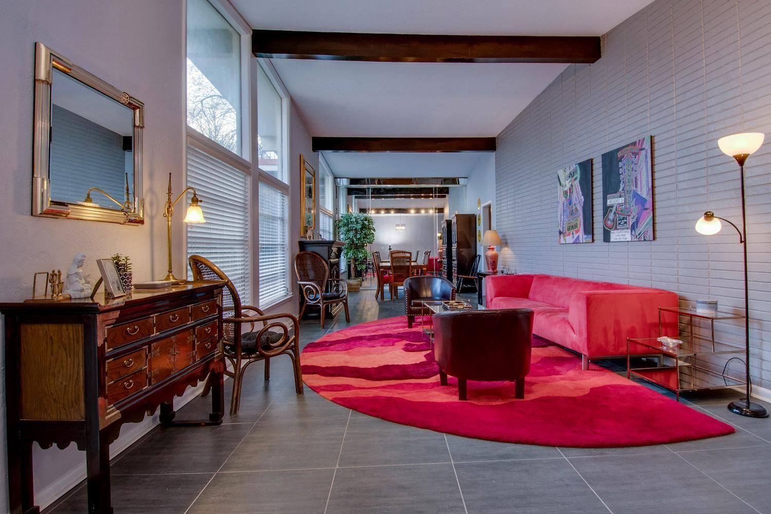 Midcentury Modern Holiday home Nashville