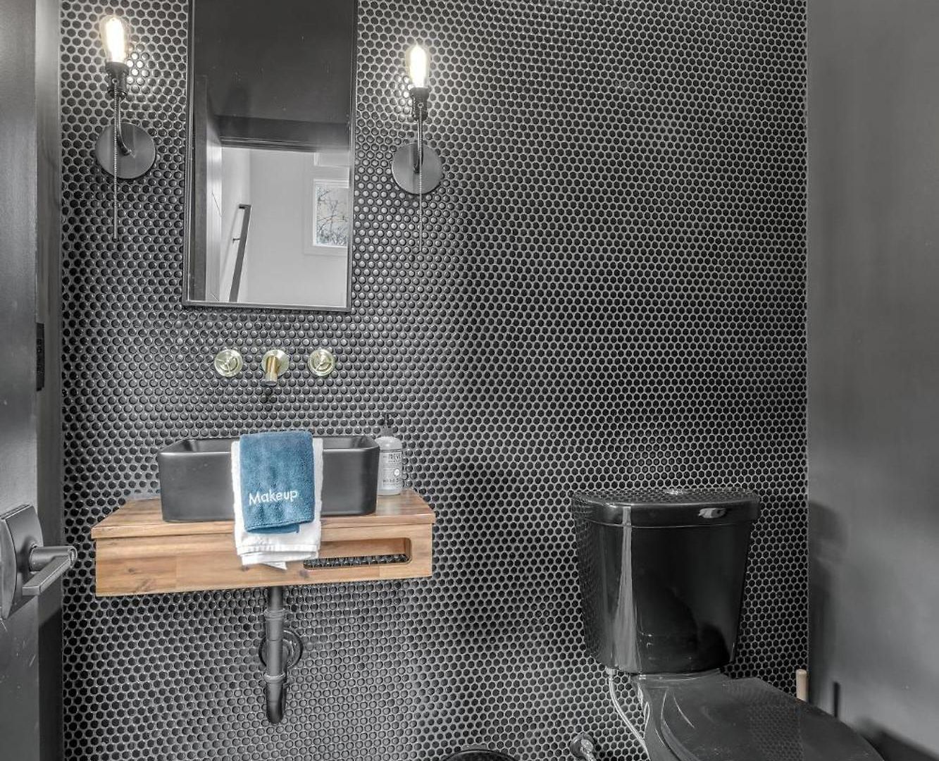 Lux East Nash-awesome Location- 30 Days Holiday home *