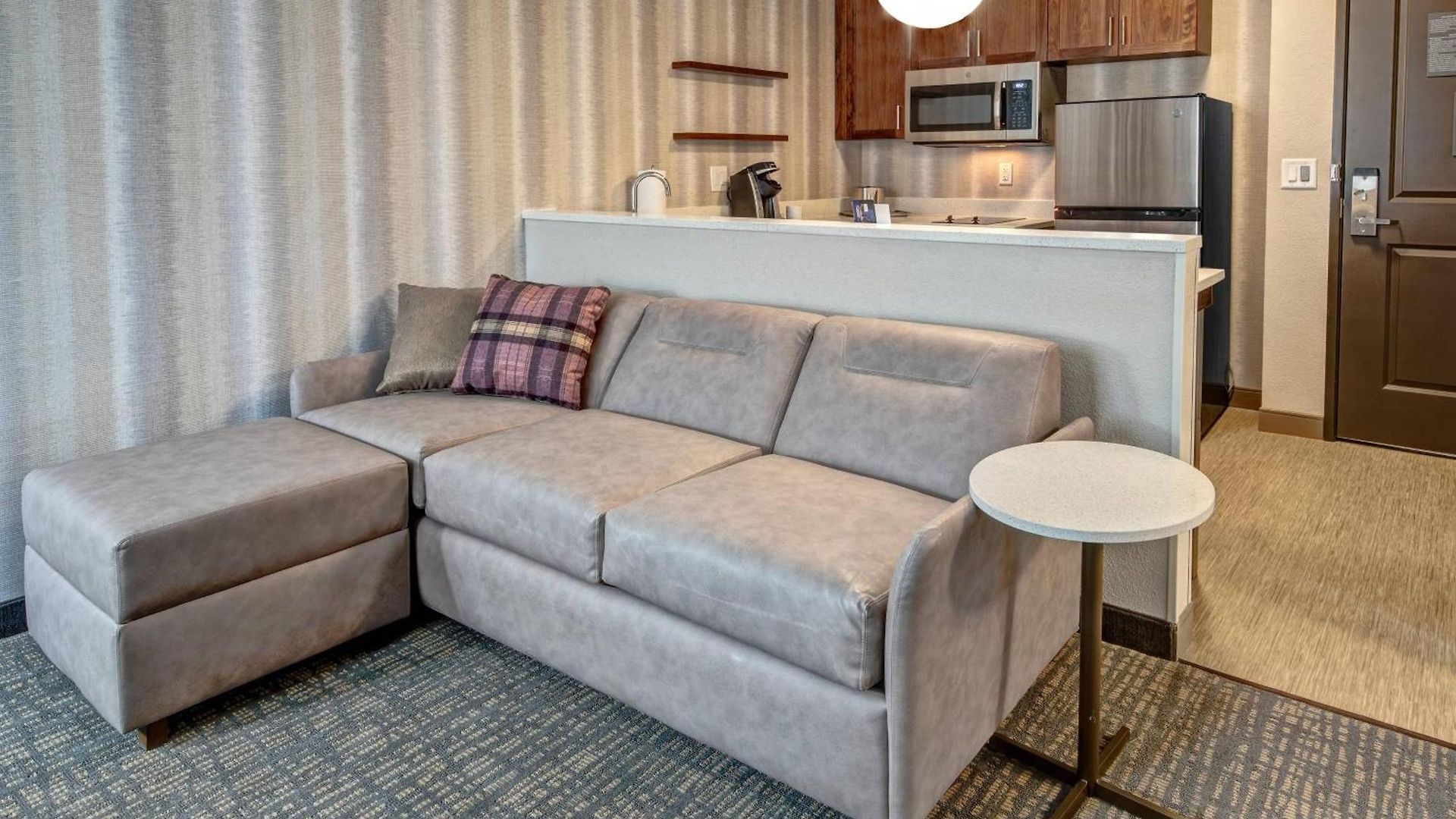 By Marriott Hills 3* Nashville