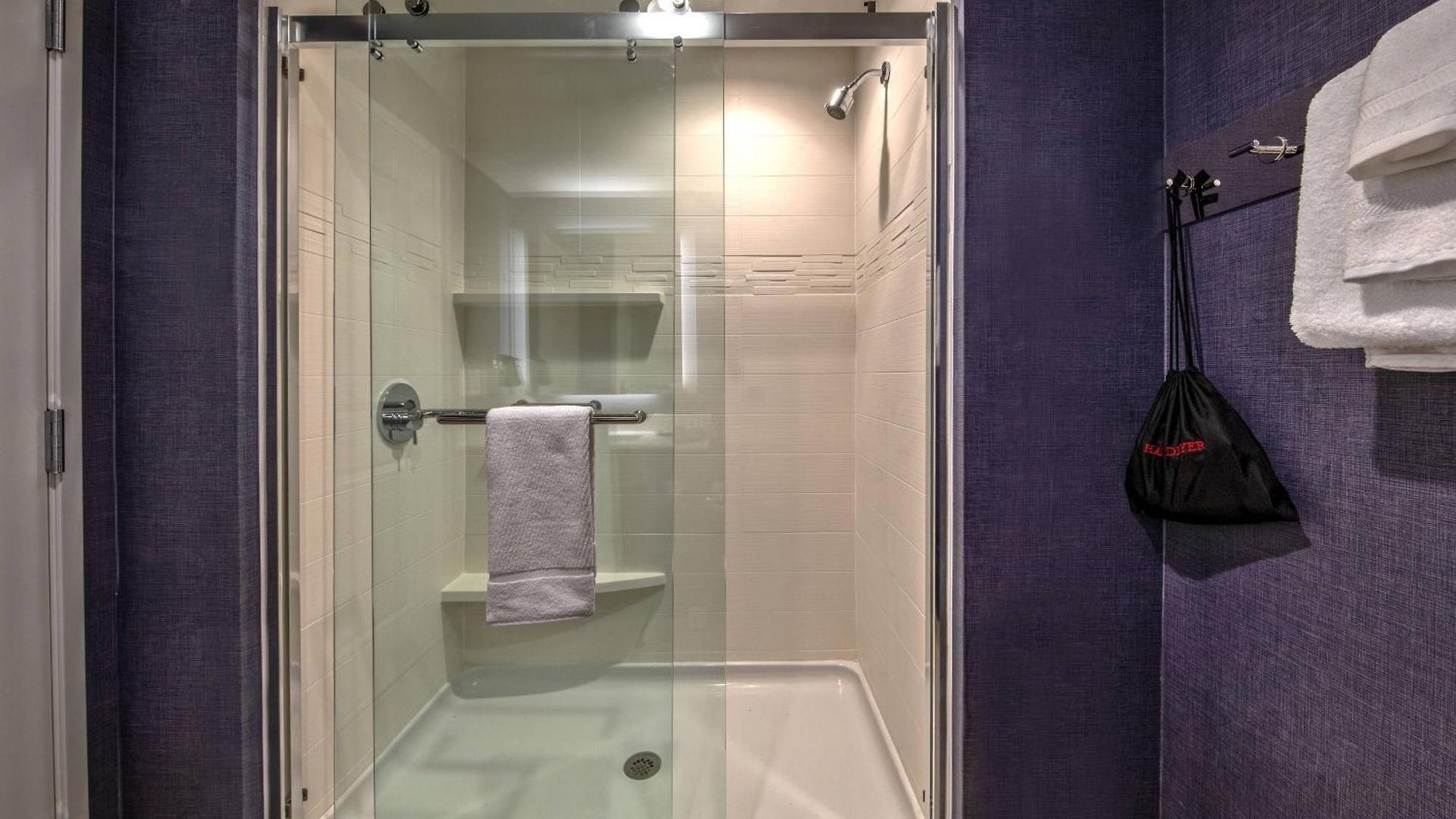 Hotel By Marriott Hills Nashville