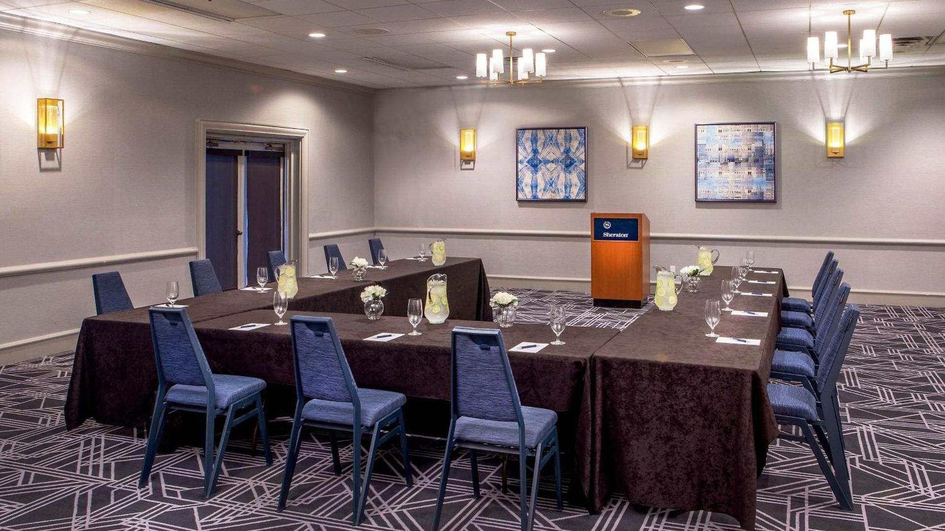 Sheraton Music Airport 4* Nashville