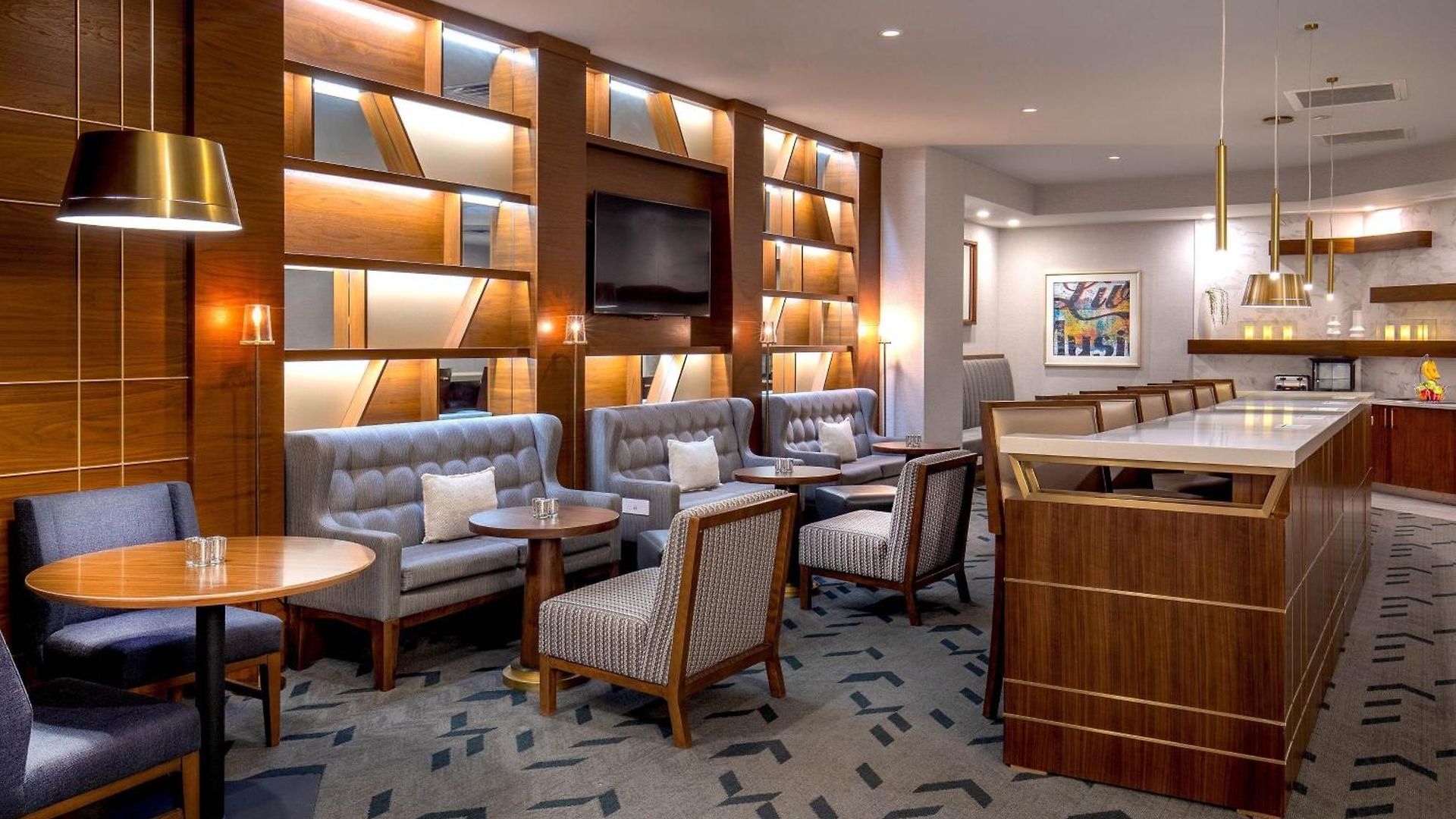 Sheraton Music Airport 4*