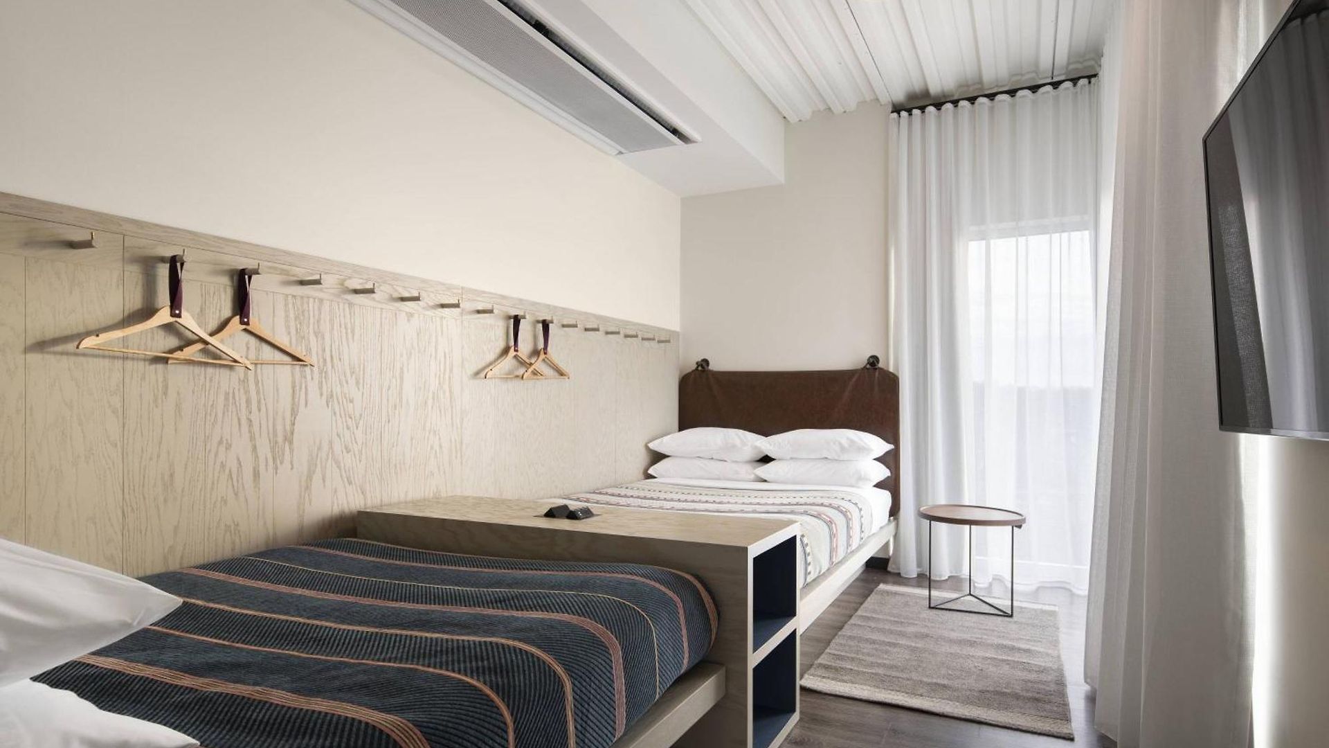 Moxy Vanderbilt Area Hotel