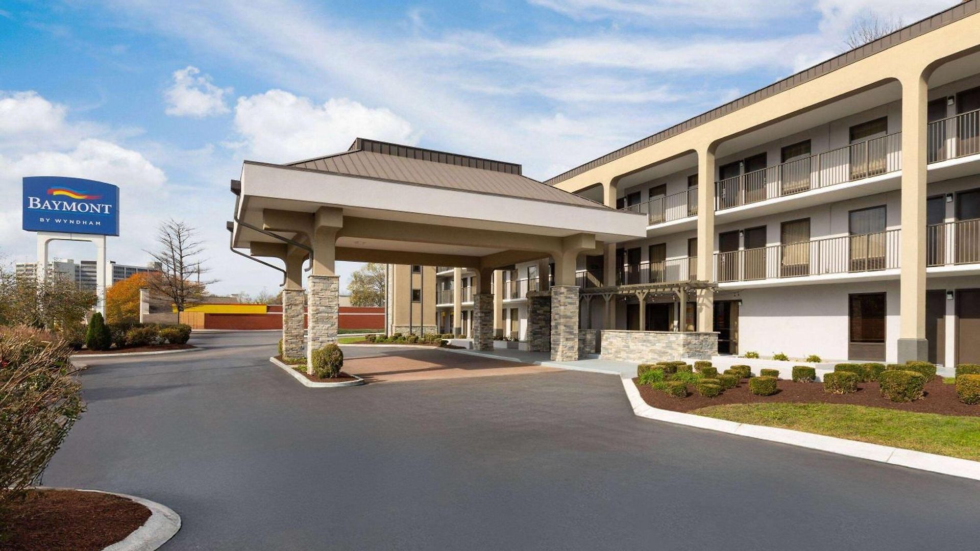 Baymont By Wyndham Airport Hotel