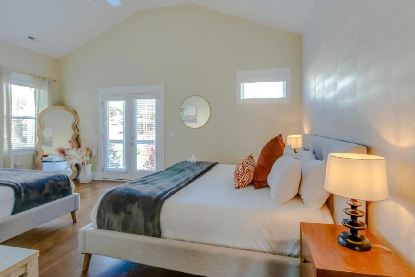 Spectacular Vibes - 5 Stars - Giant Covered Patio Holiday home Nashville